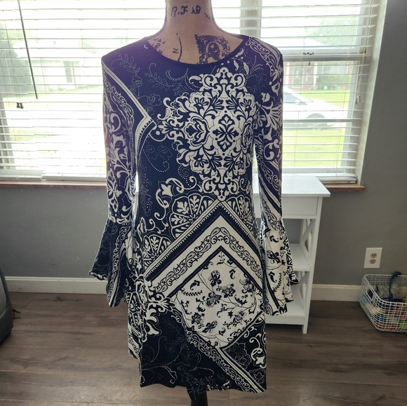 Poliana Plus Dresses & Skirts - Poliana Plus Dress Size Large